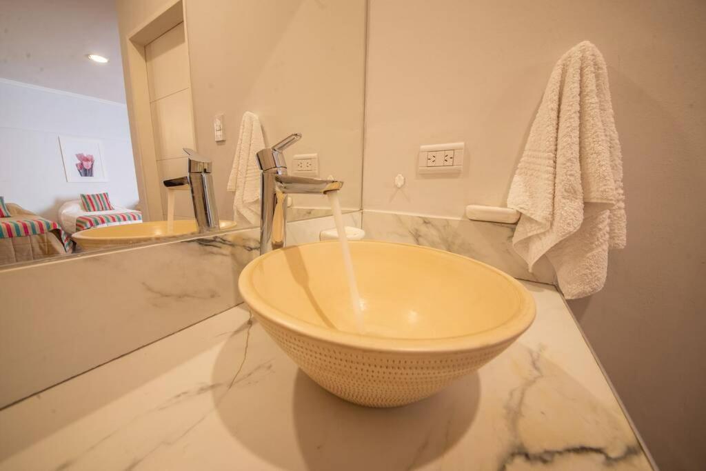 Augusta 8 Apartment Salta Ngoại thất bức ảnh